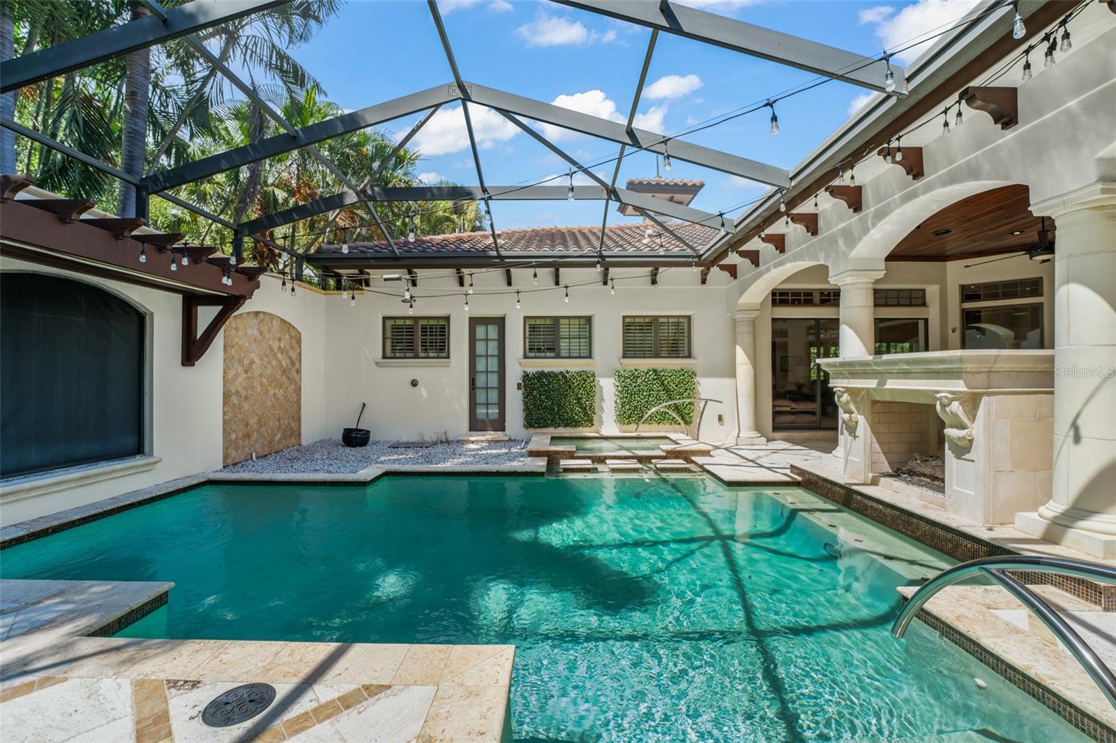 O6339134 Property Photo