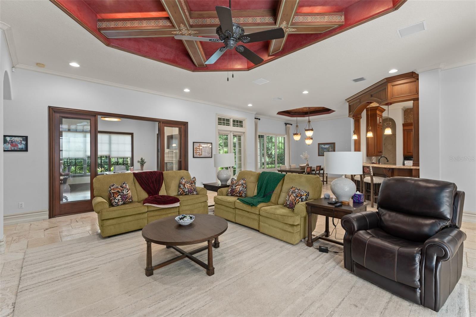 O6339134 Property Photo