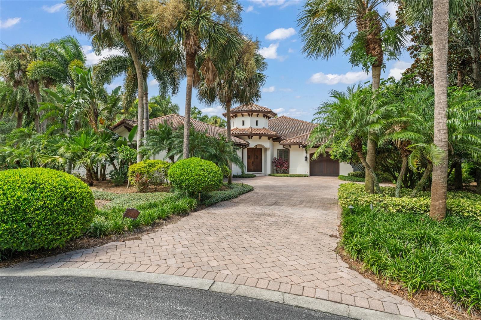 O6339134 Property Photo