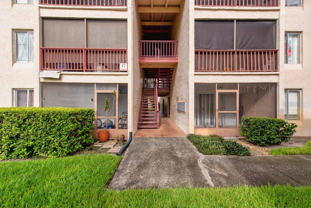 8602 CHAMPLAIN CT #93, TAMPA, FL, 33614