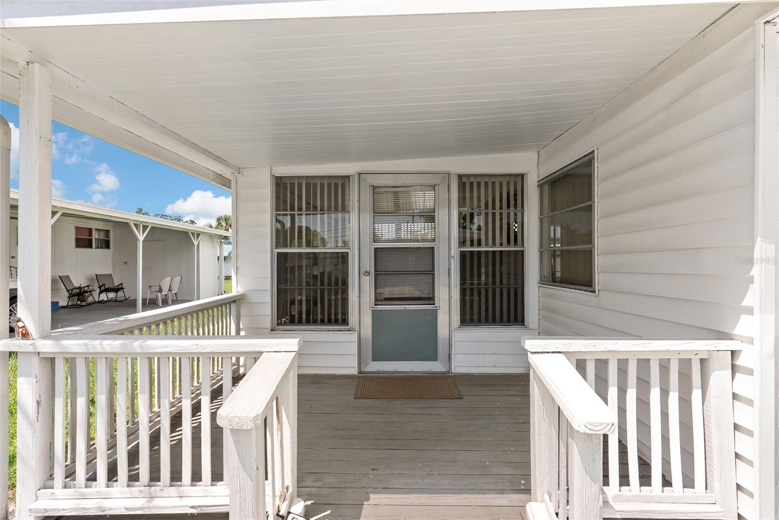 TB8421515 Property Photo