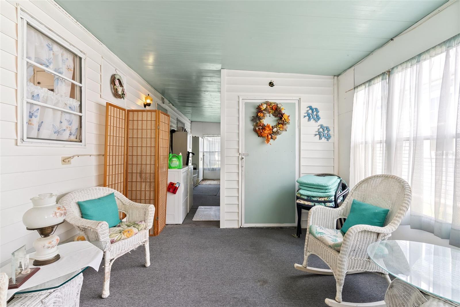 TB8421515 Property Photo