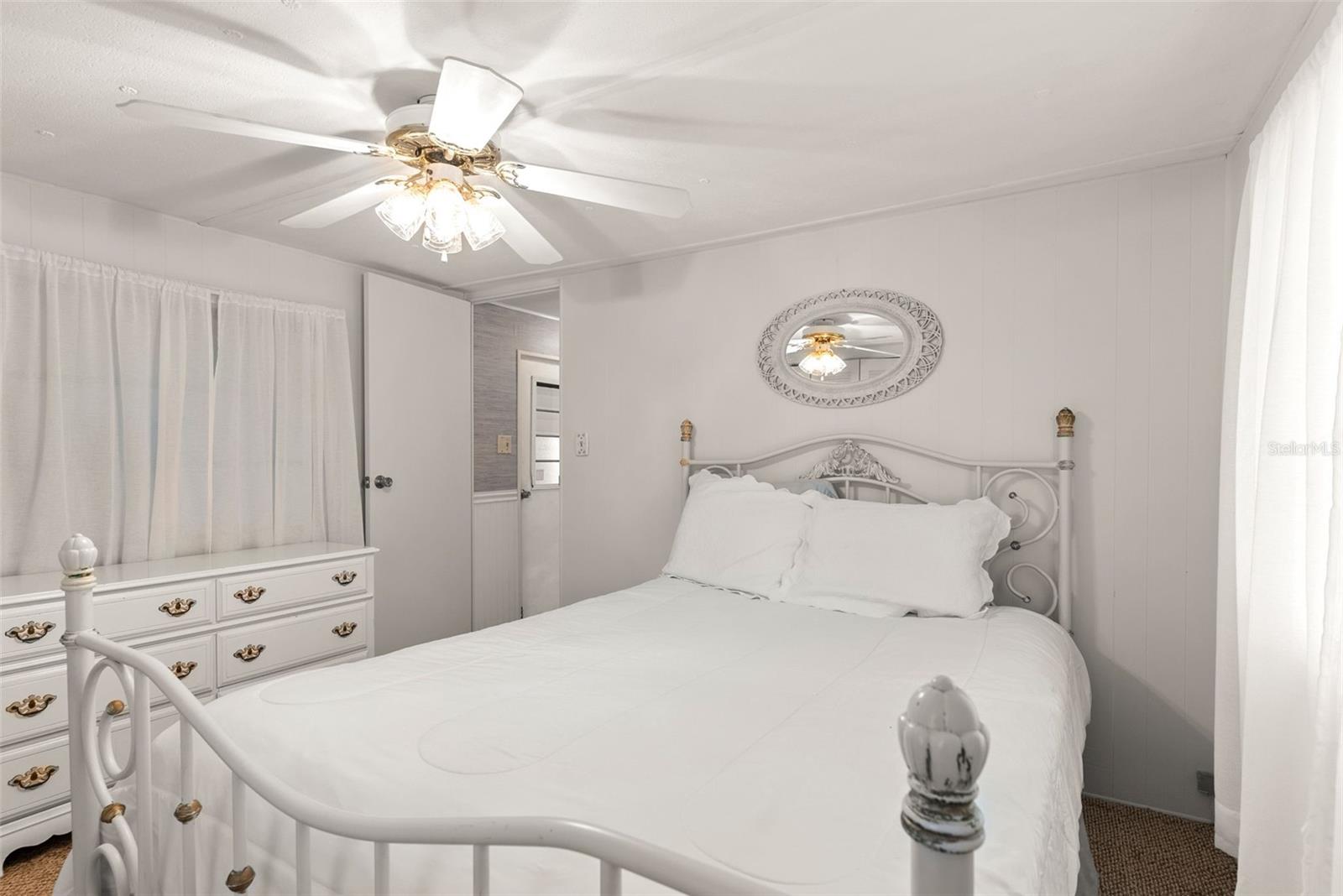 TB8421515 Property Photo