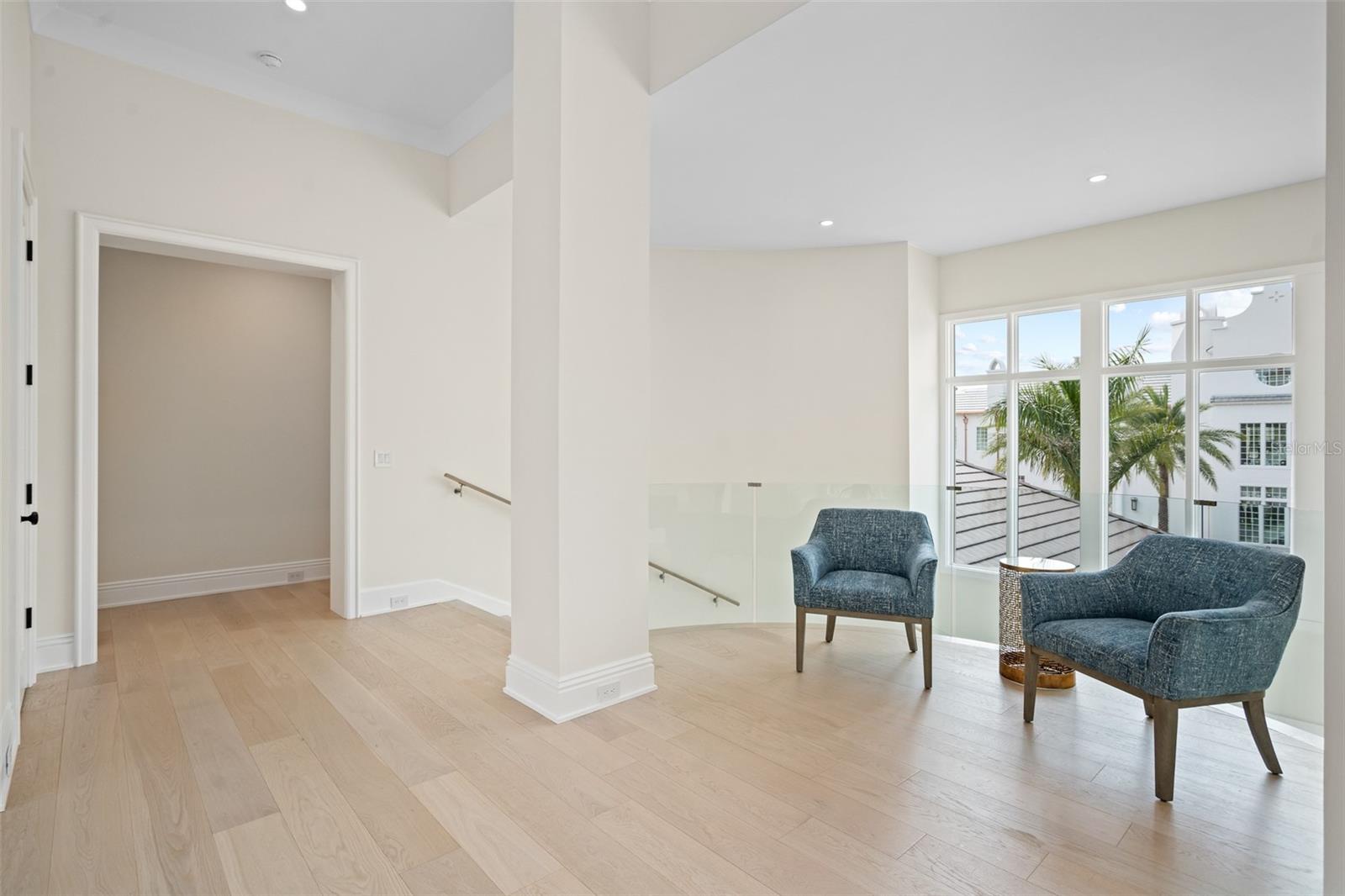 O6339148 Property Photo