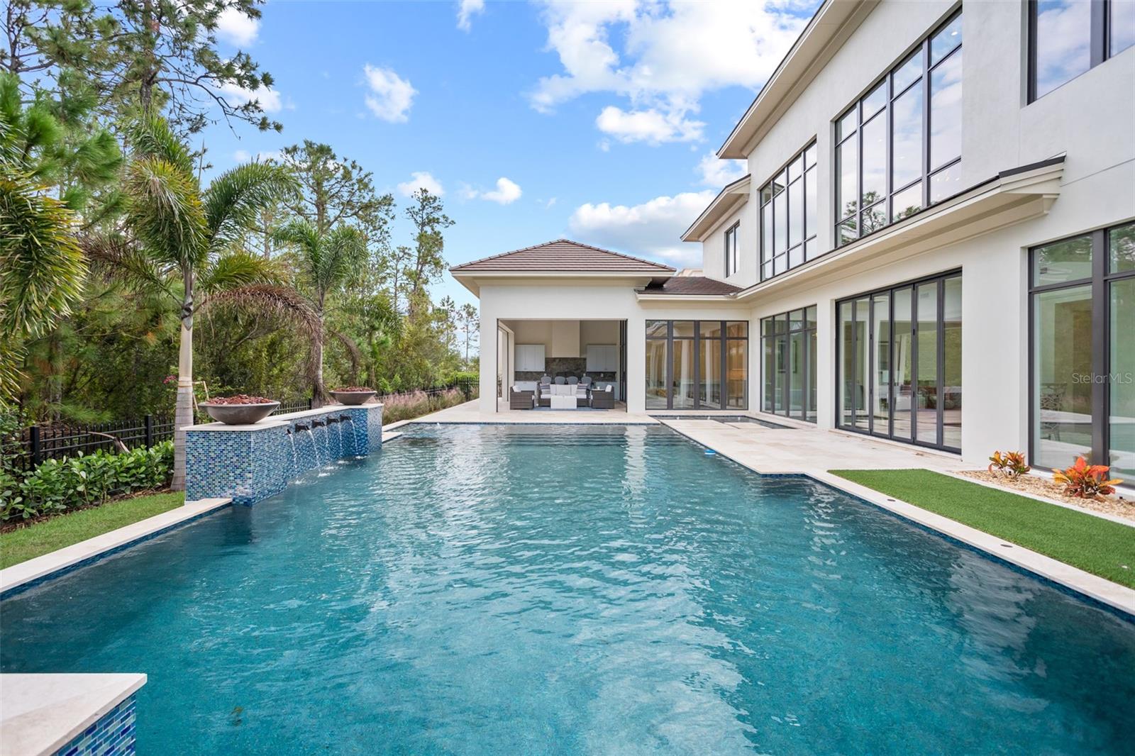 O6339148 Property Photo