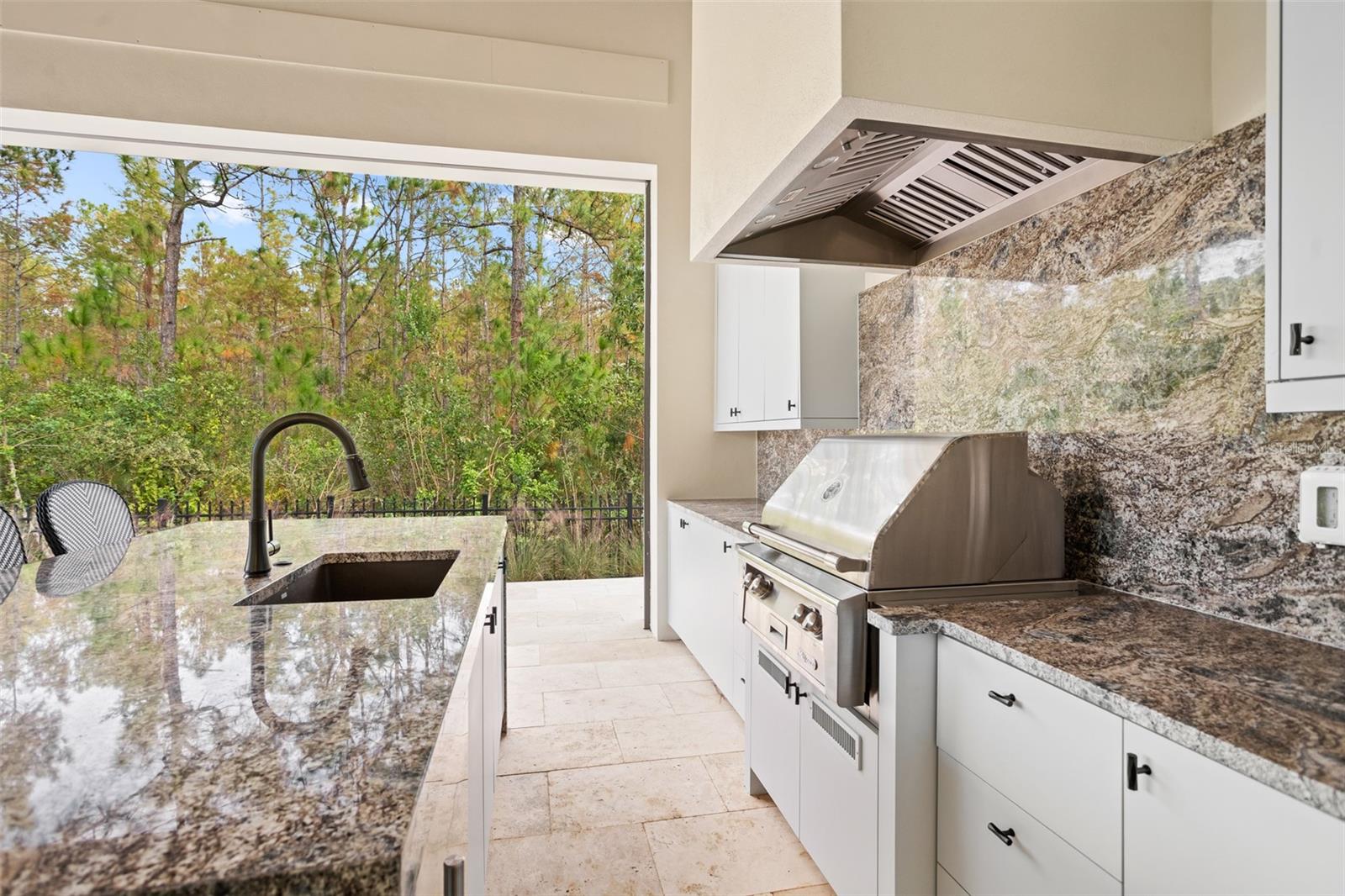 O6339148 Property Photo