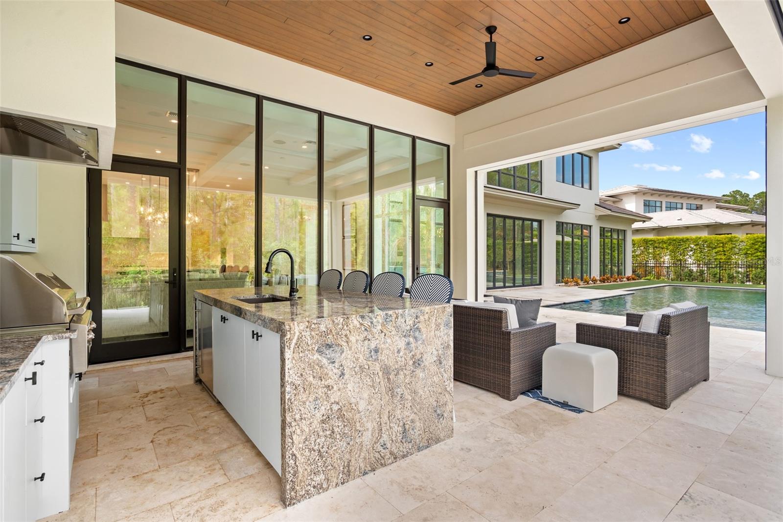 O6339148 Property Photo