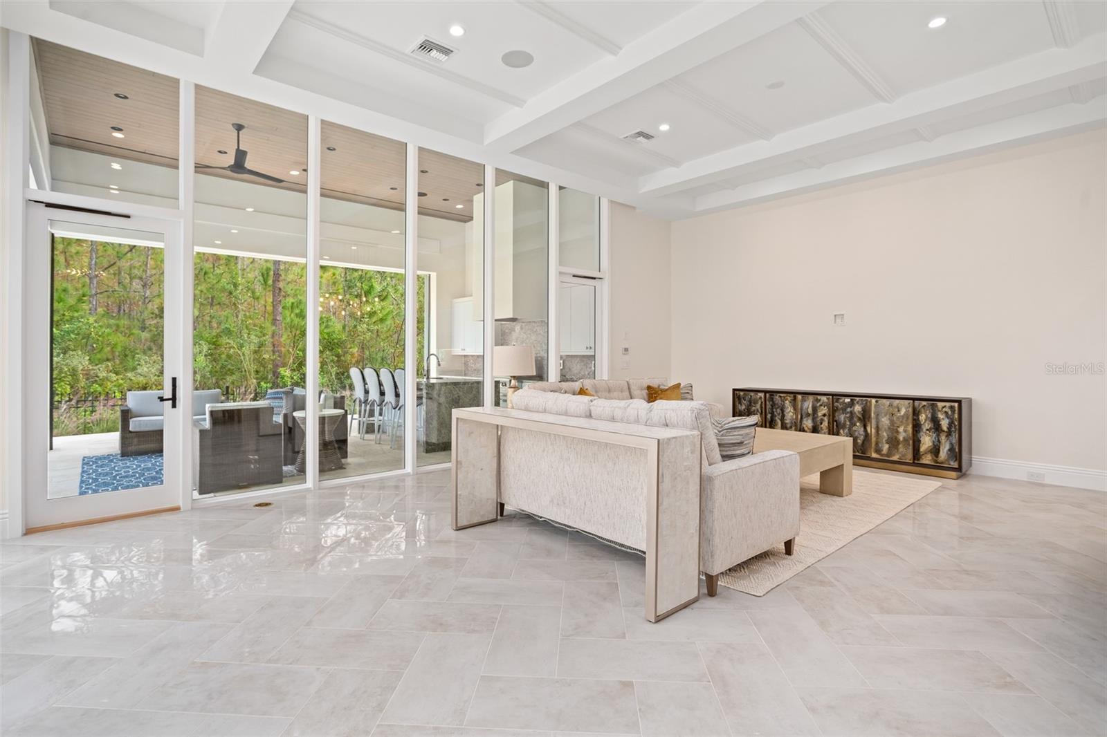 O6339148 Property Photo