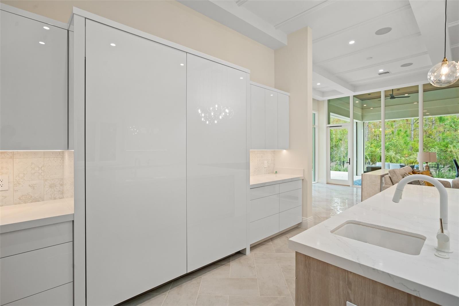 O6339148 Property Photo