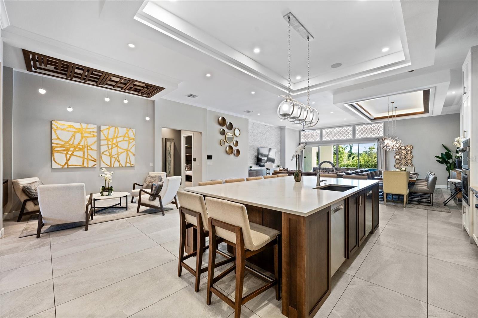 O6339149 Property Photo