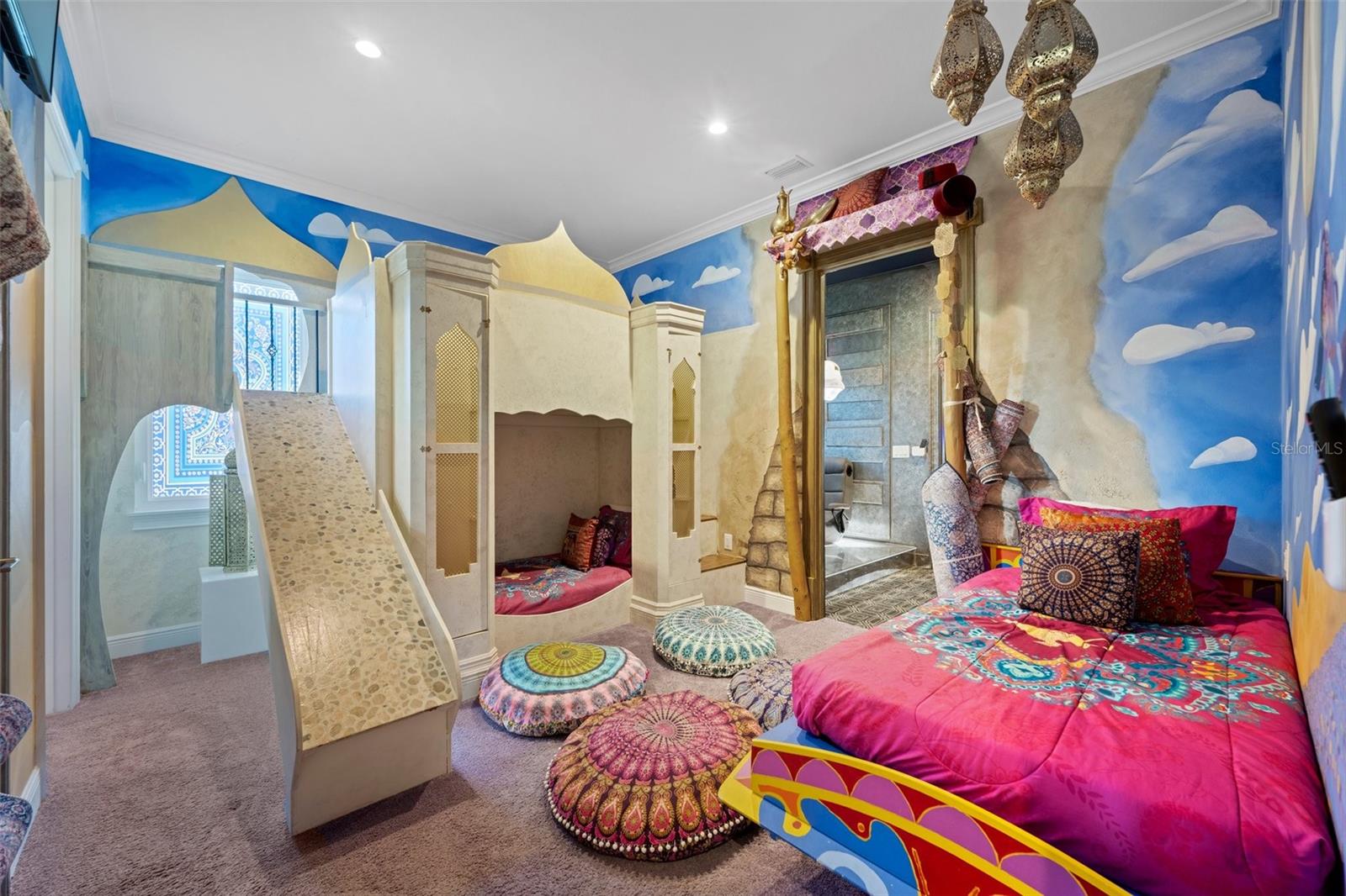 O6339149 Property Photo