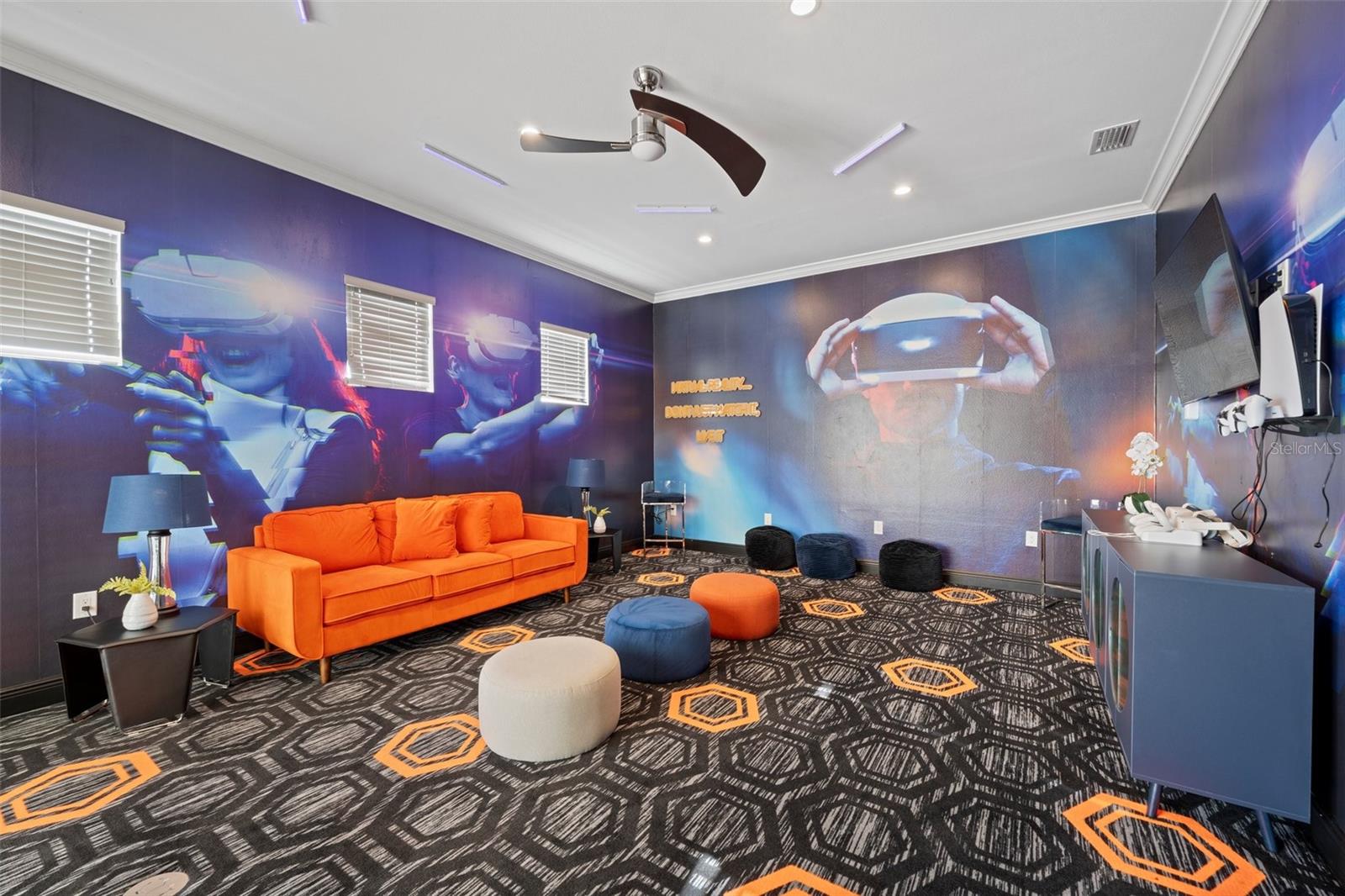 O6339149 Property Photo