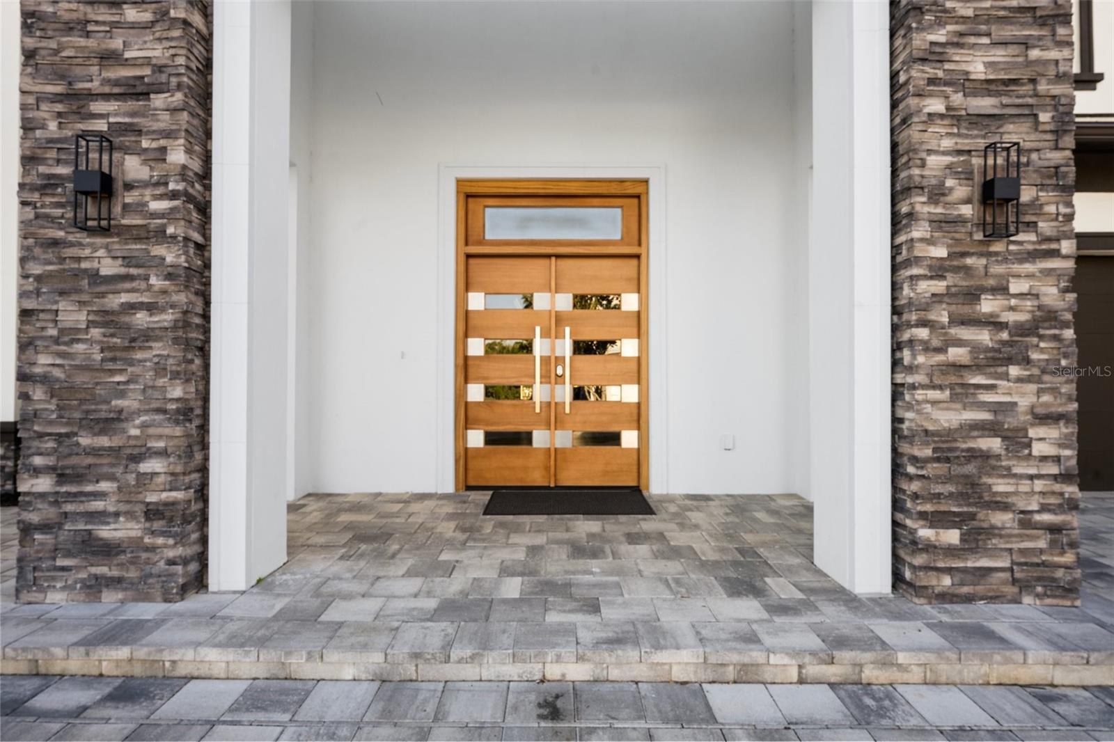 O6339149 Property Photo