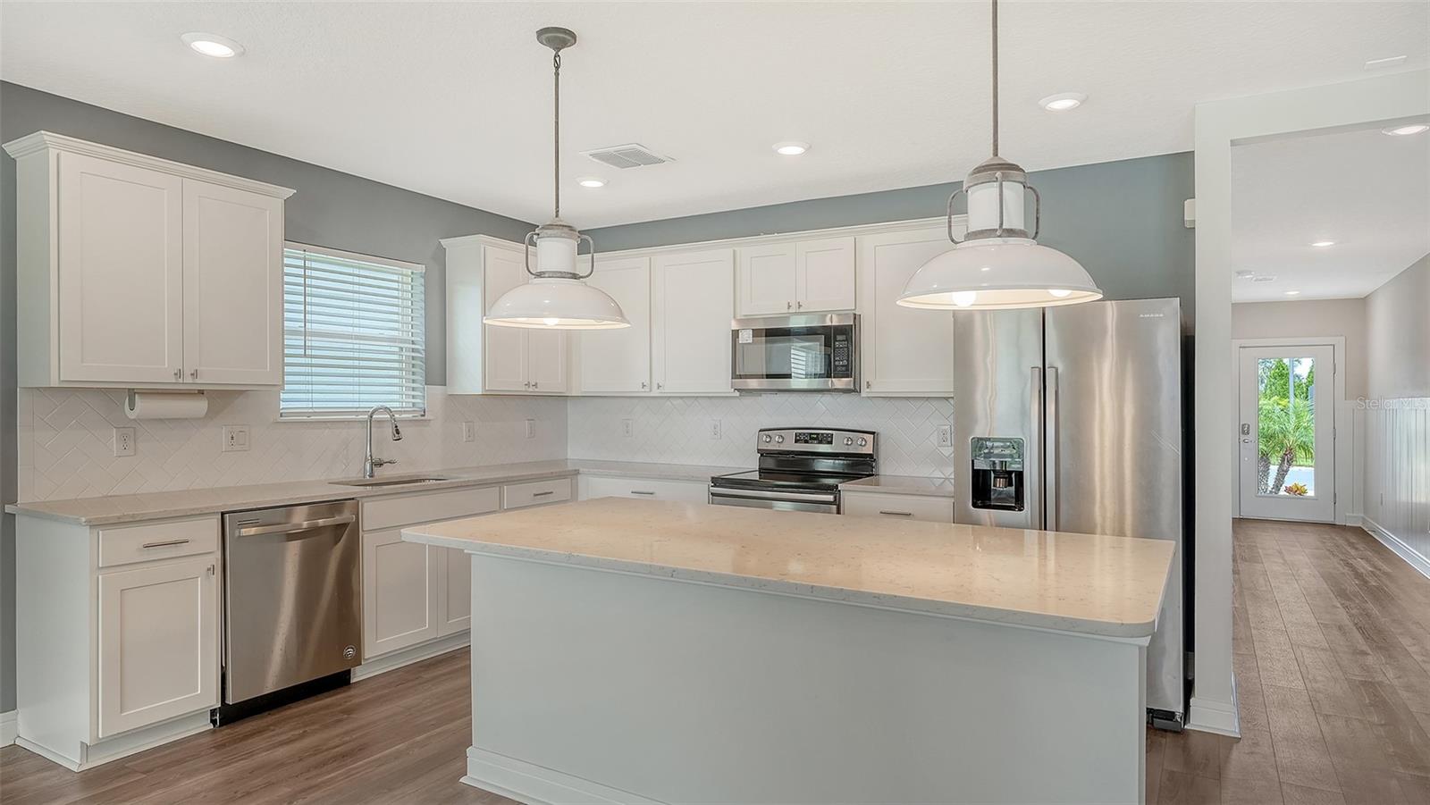 9304 ROYAL RIVER CIR, PARRISH, FL, 34219