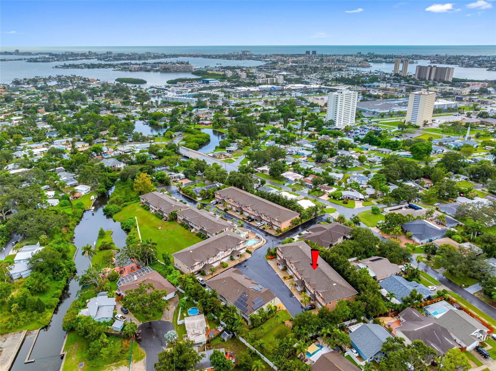 TB8421610 Property Photo