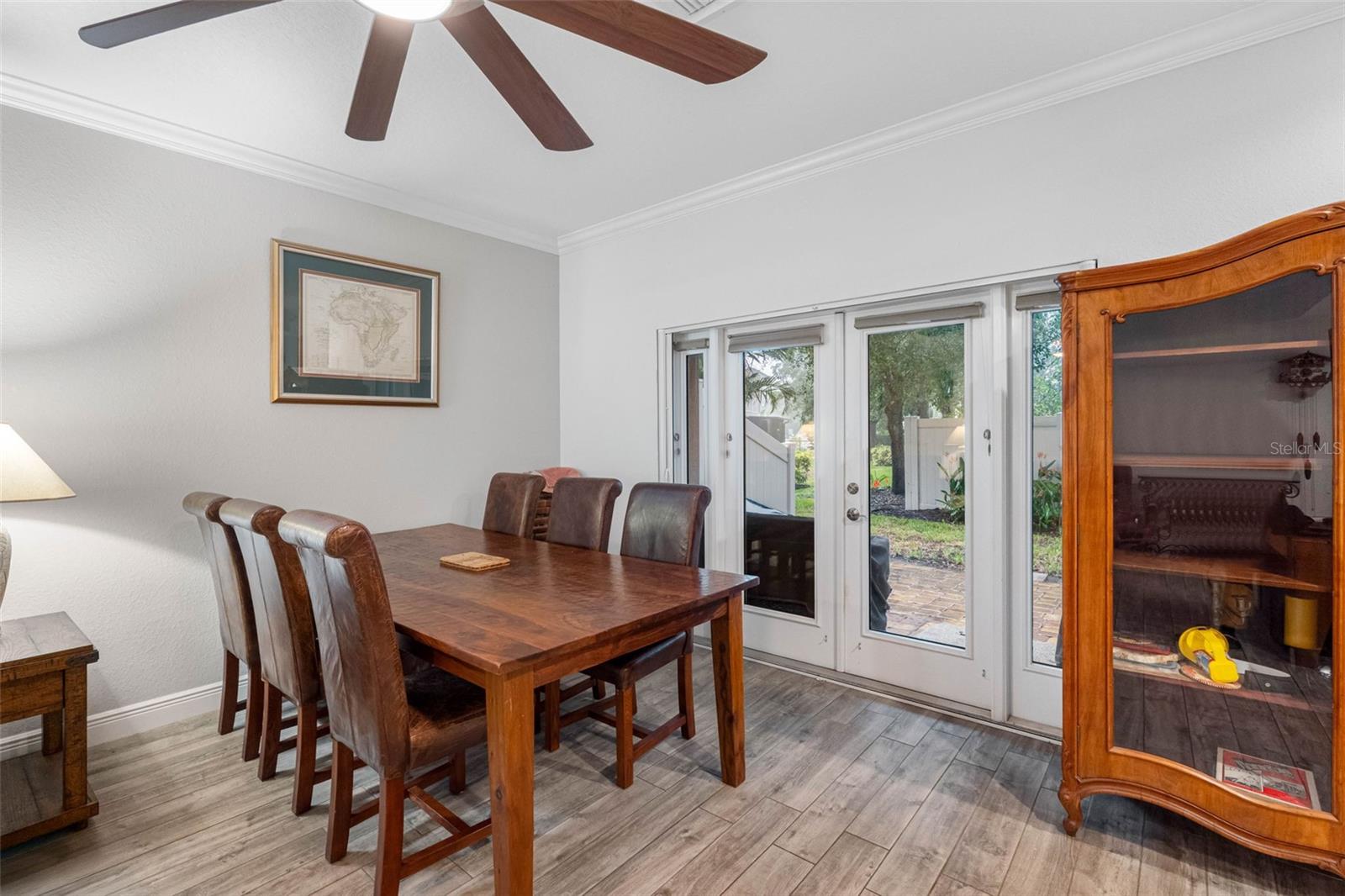 TB8421610 Property Photo