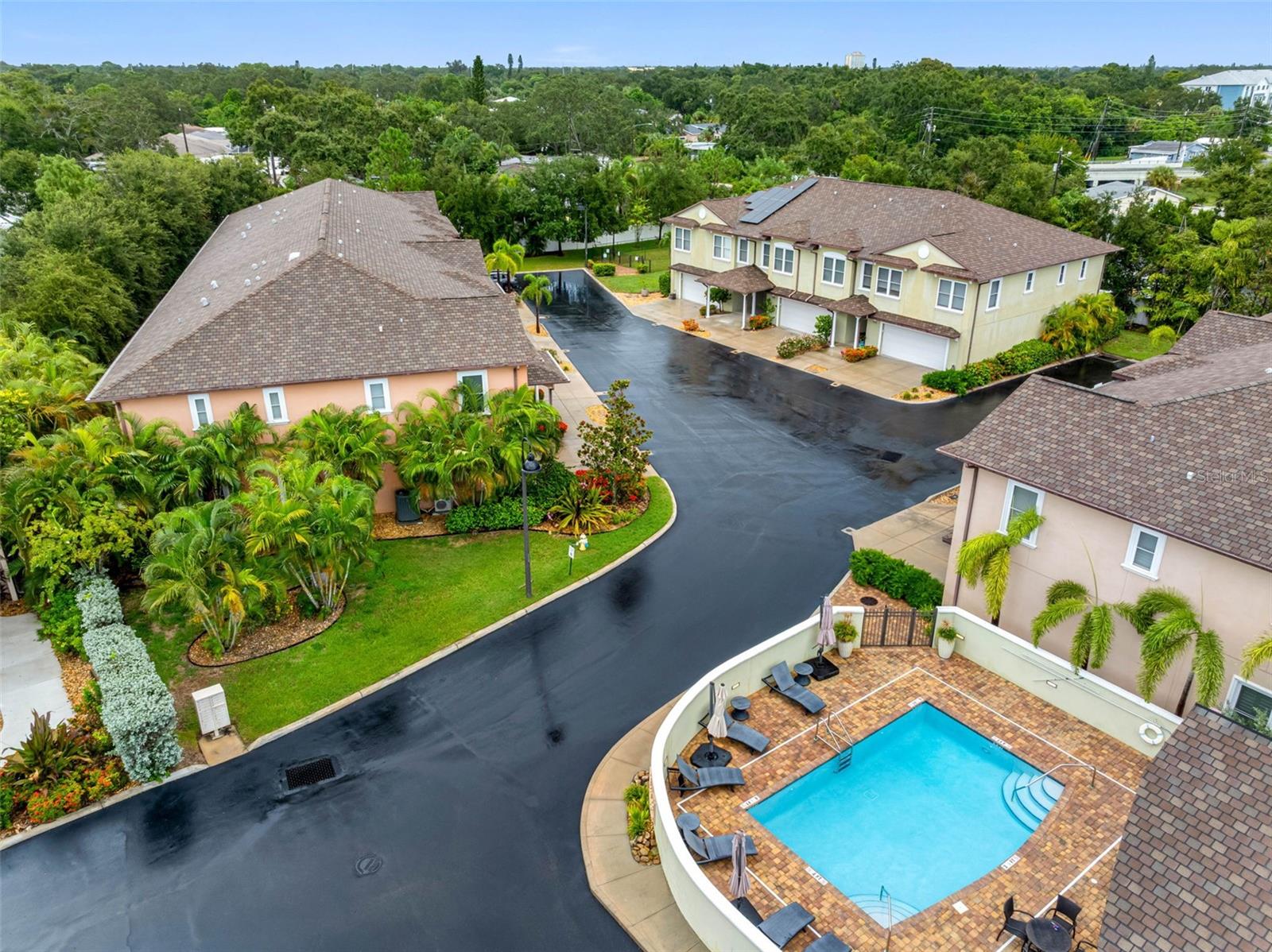 TB8421610 Property Photo