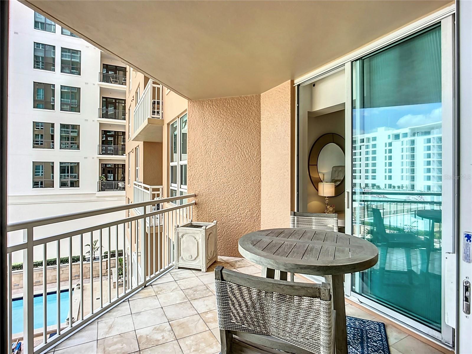 A4663308 Property Photo