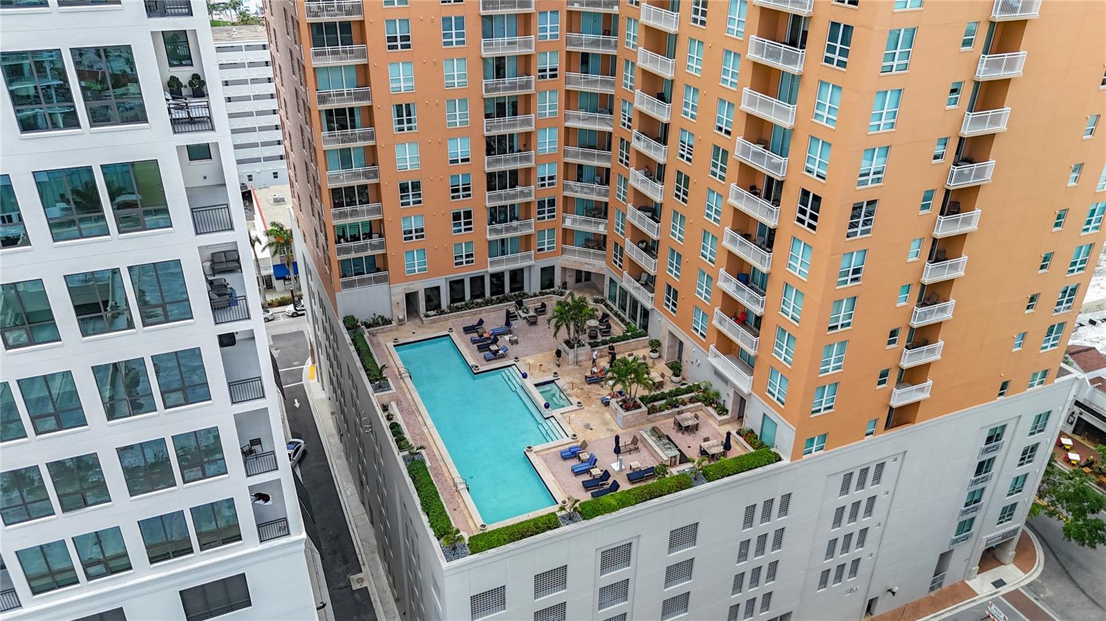 A4663308 Property Photo