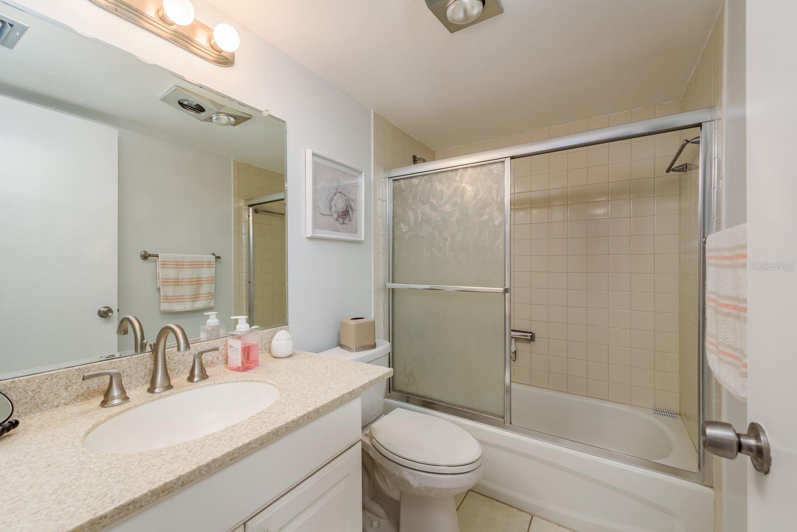 TB8421628 Property Photo