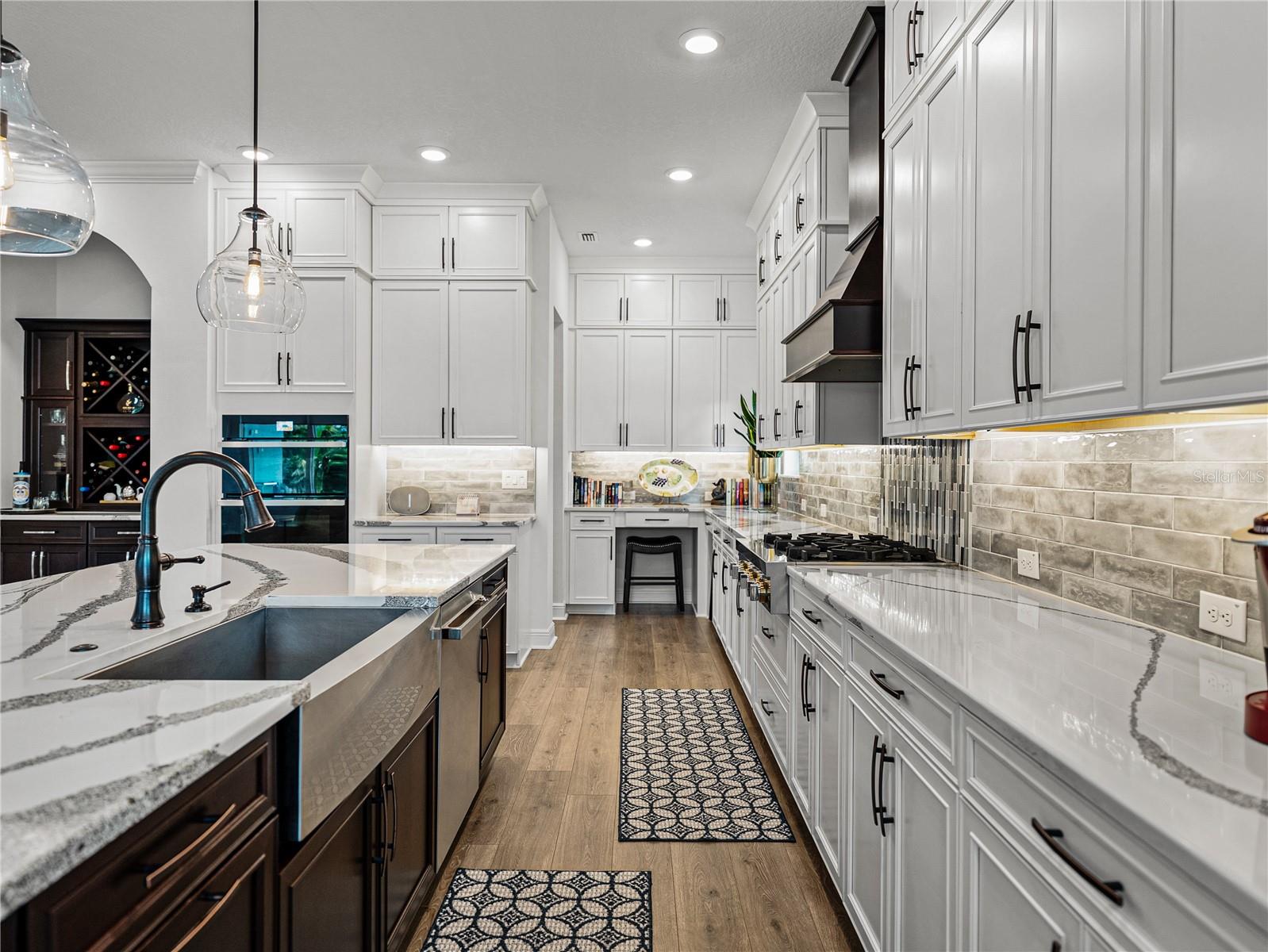 7109 ESTERO CT, APOLLO BEACH, FL, 33572