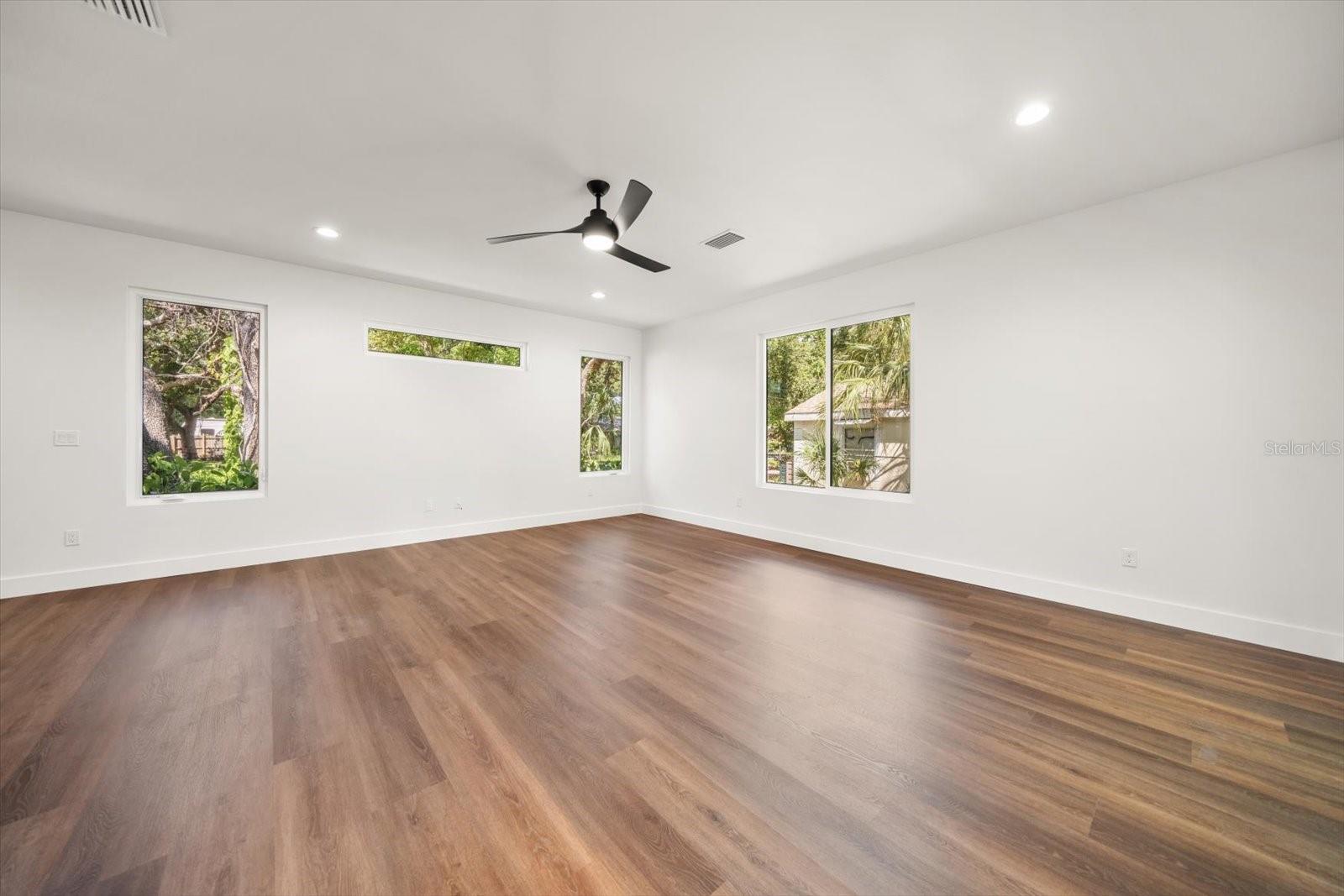 4435 78TH ST N, ST PETERSBURG, FL, 33709