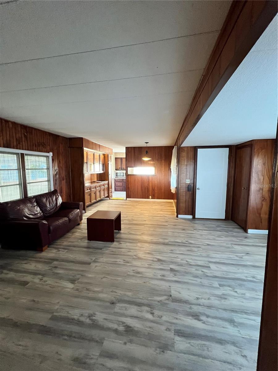 A4663325 Property Photo