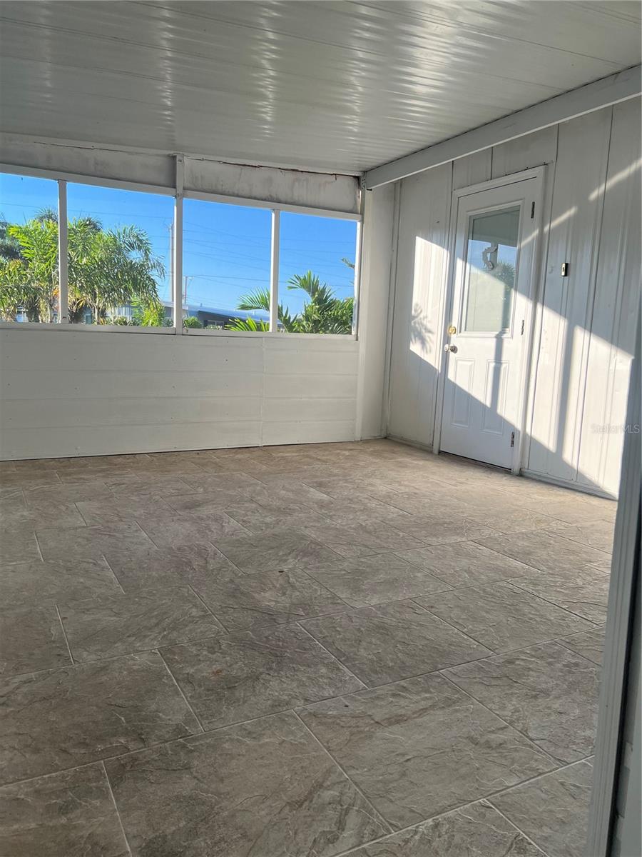 A4663325 Property Photo