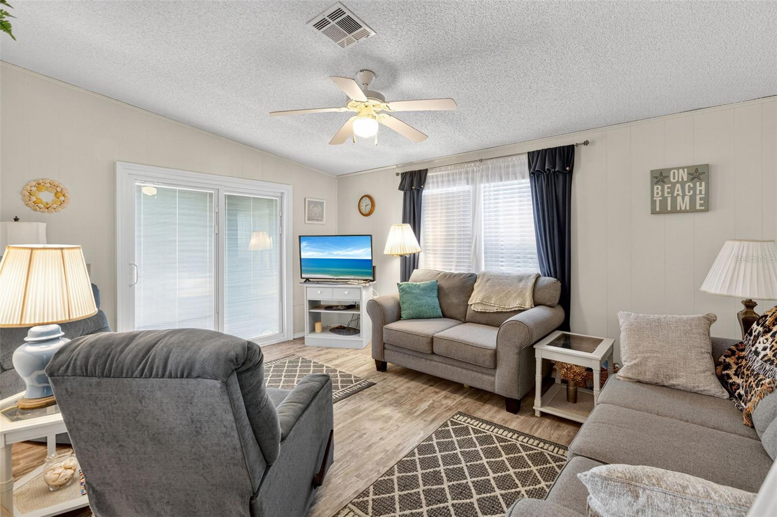 415 VILLA NUEVA CIR, NORTH PORT, FL, 34287