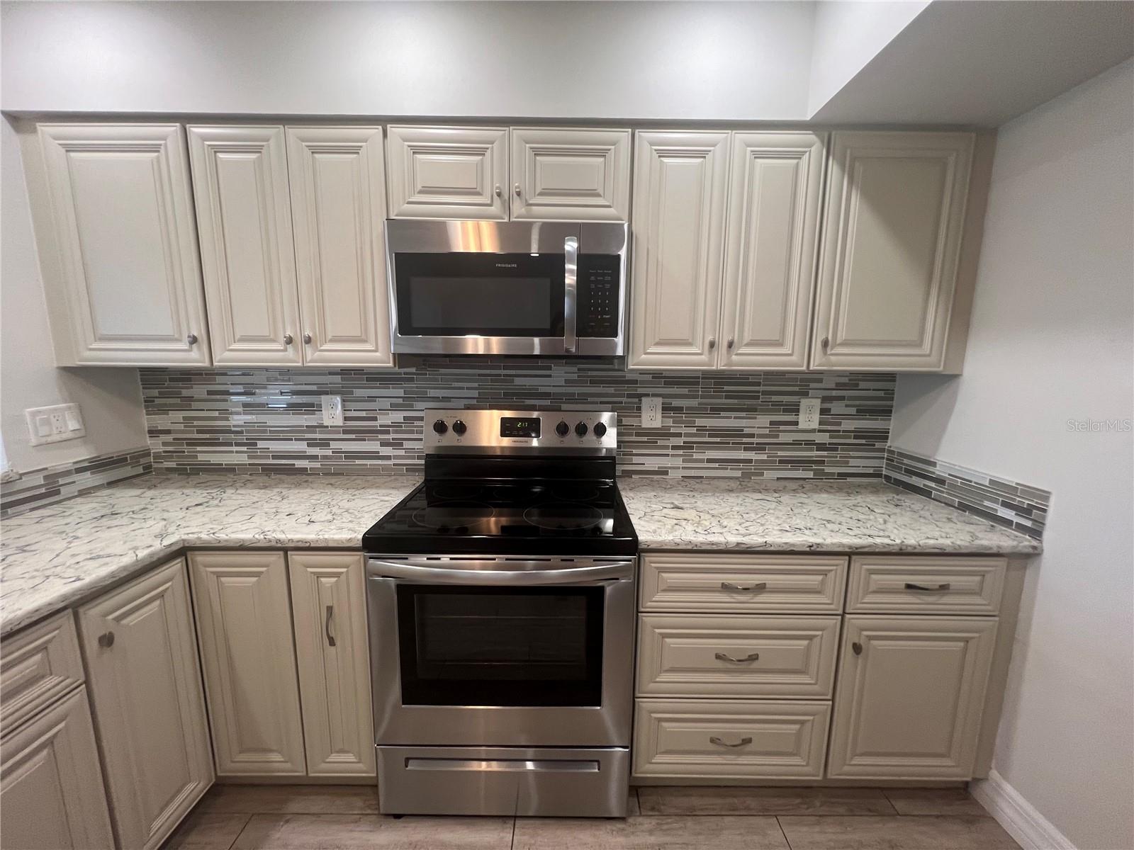 110 SINCLAIR ST SE, PORT CHARLOTTE, FL, 33952