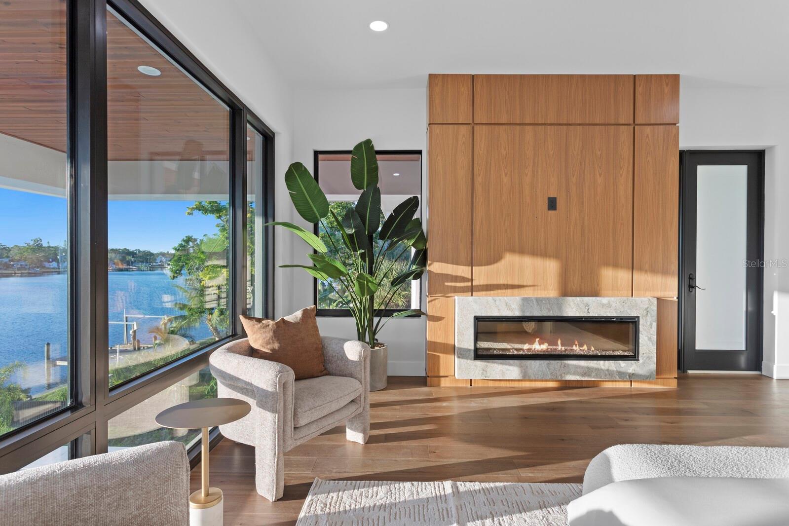 4441 POMPANO DR SE, ST PETERSBURG, FL, 33705