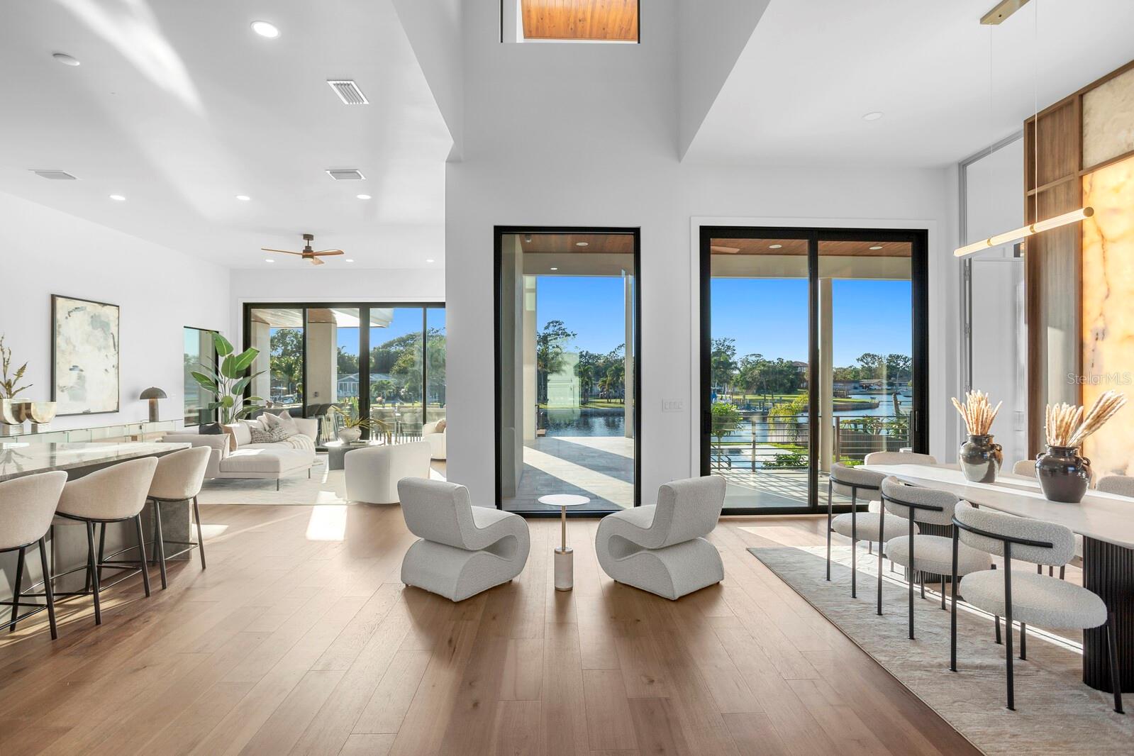 4441 POMPANO DR SE, ST PETERSBURG, FL, 33705