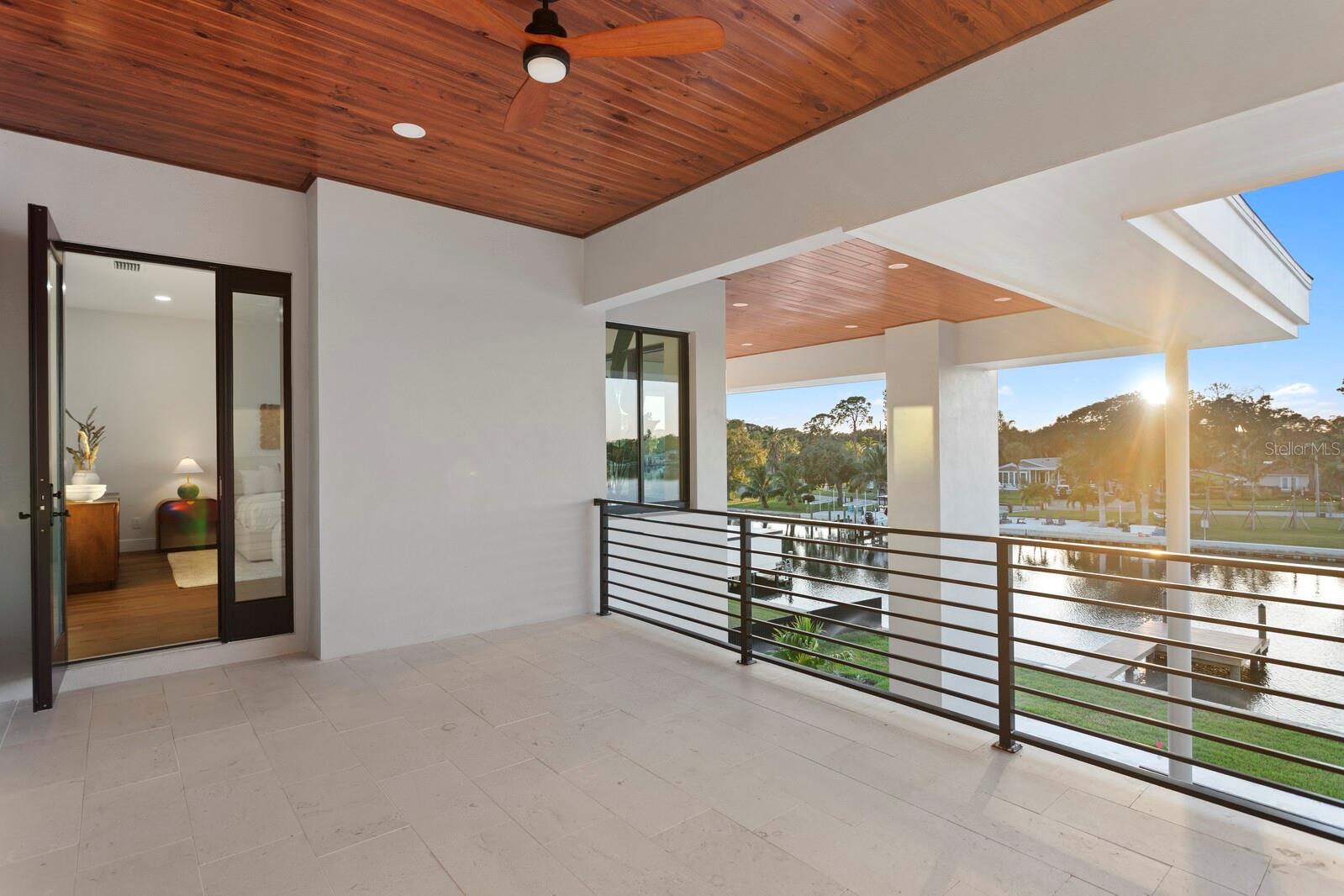 4441 POMPANO DR SE, ST PETERSBURG, FL, 33705