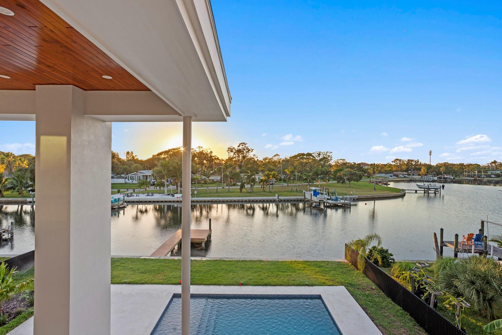 4441 POMPANO DR SE, ST PETERSBURG, FL, 33705