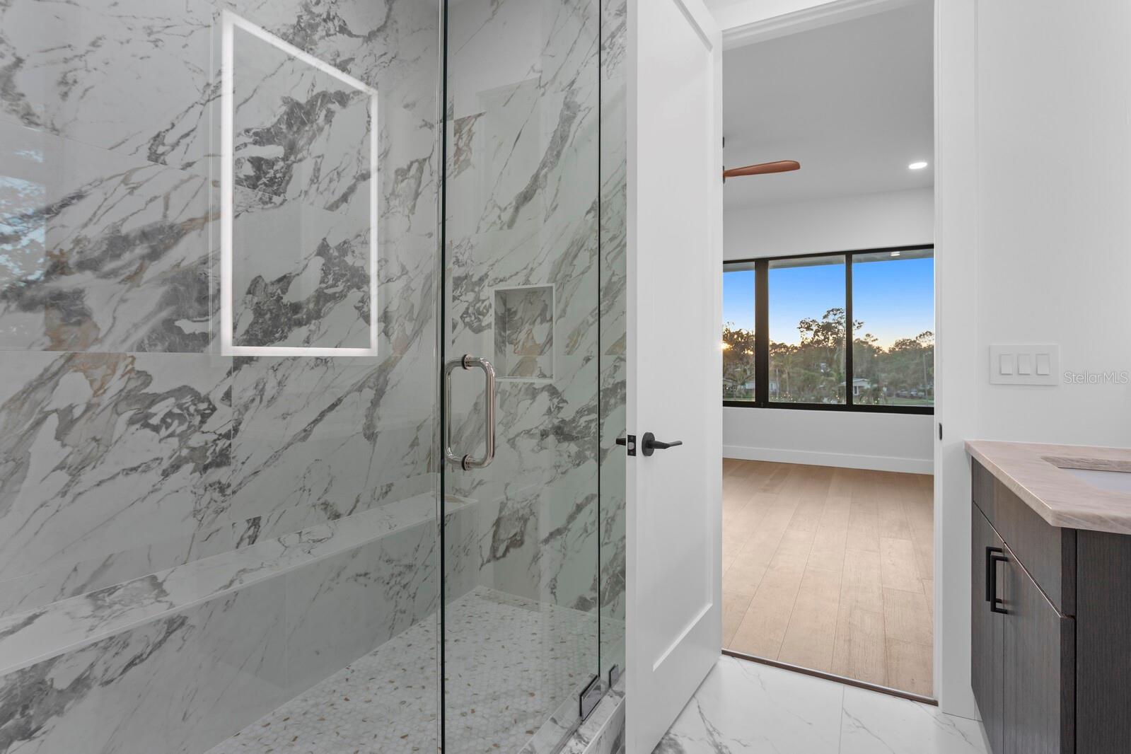 4441 POMPANO DR SE, ST PETERSBURG, FL, 33705