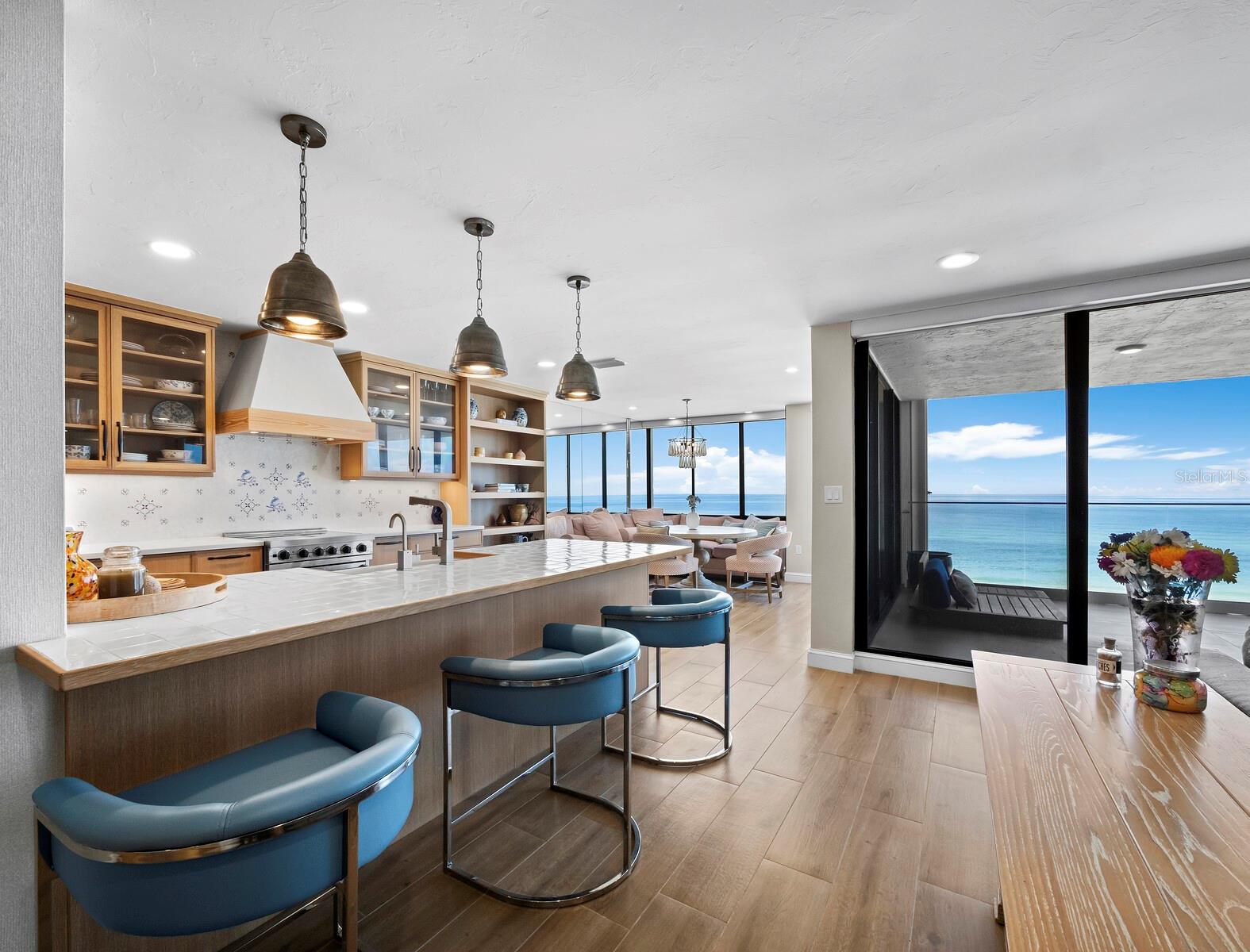 A4663390 Property Photo