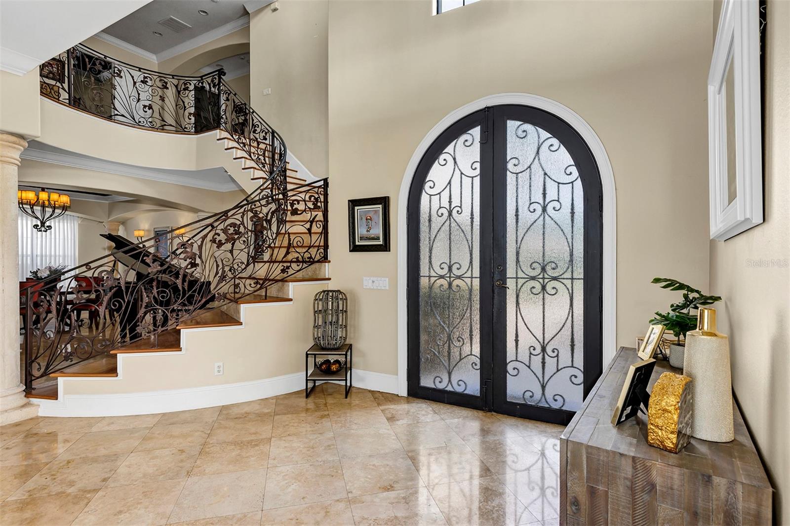 O6339472 Property Photo