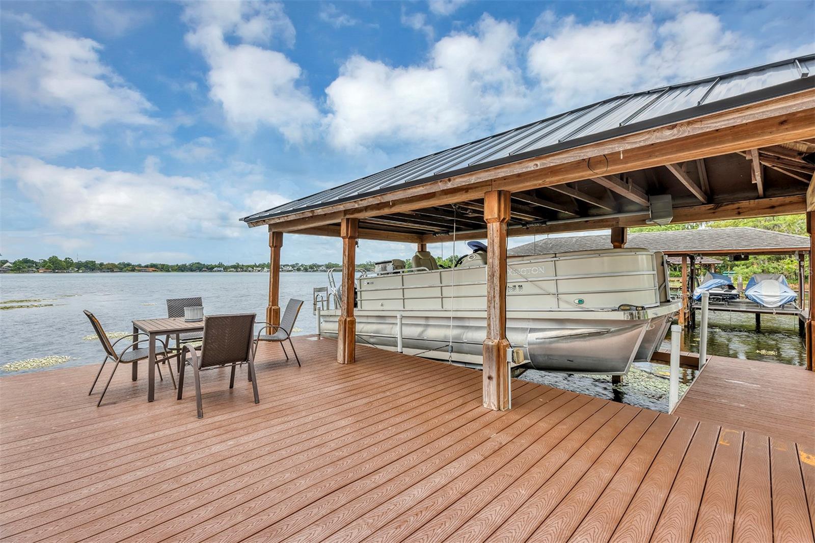 O6339472 Property Photo