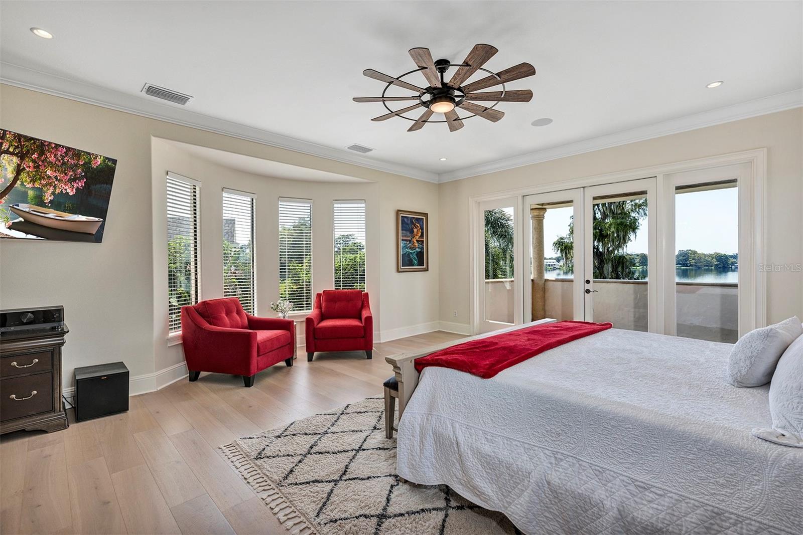 O6339472 Property Photo