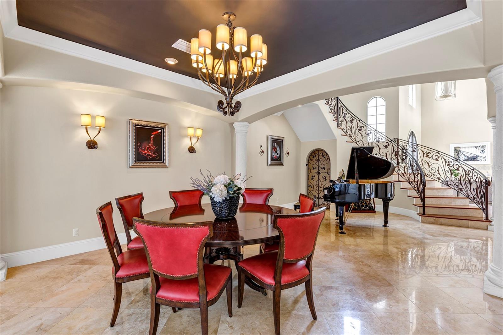 O6339472 Property Photo