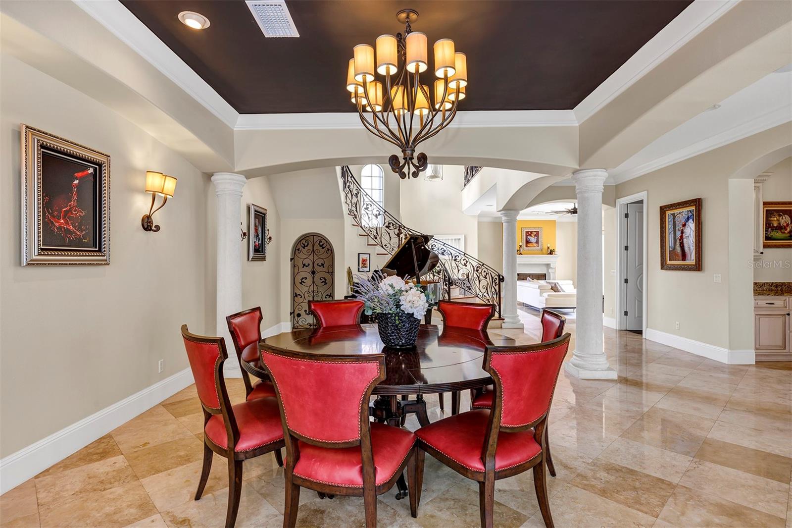 O6339472 Property Photo