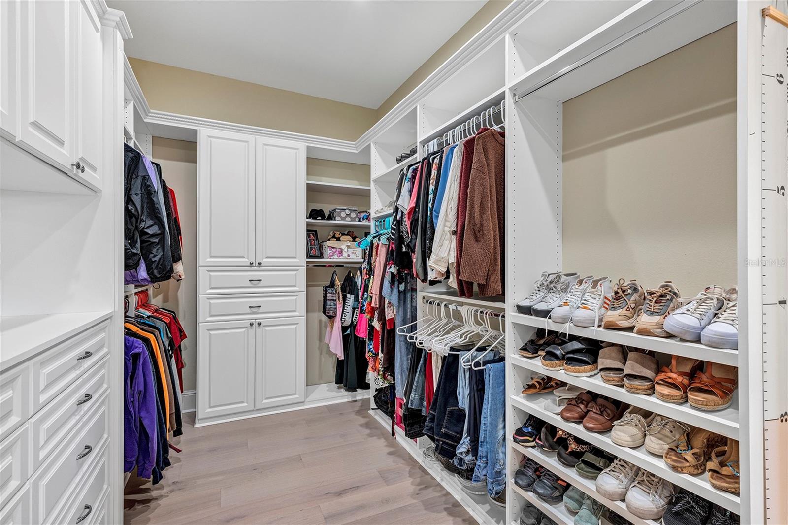 O6339472 Property Photo