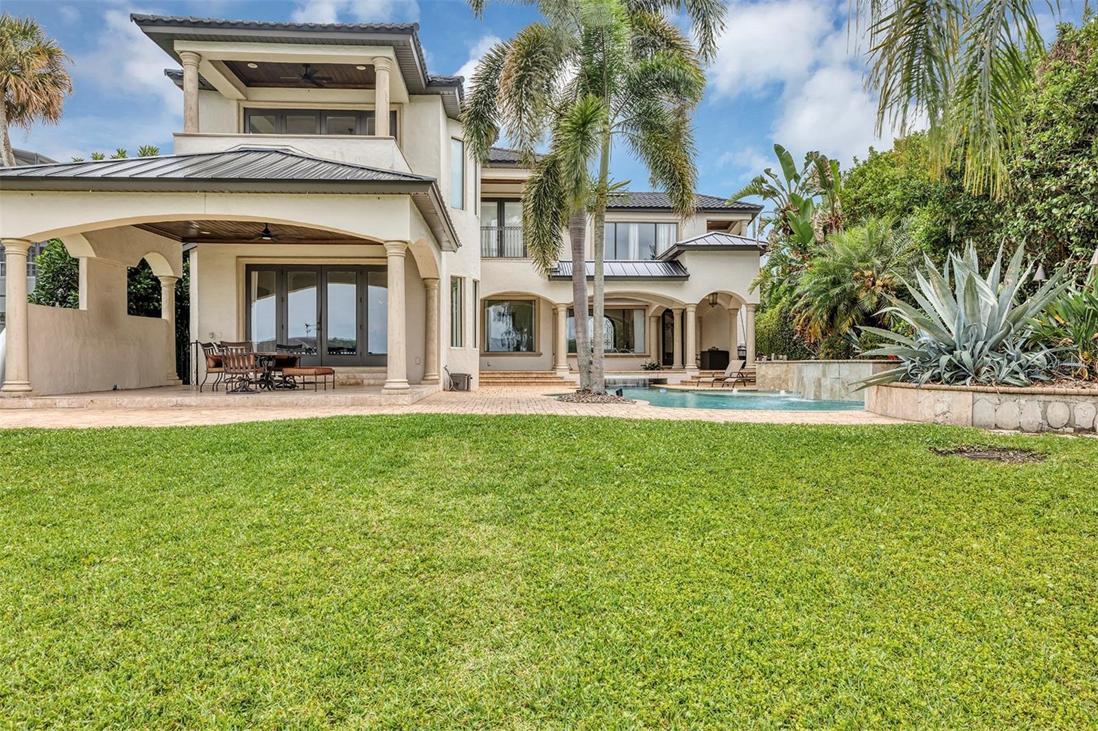 O6339472 Property Photo