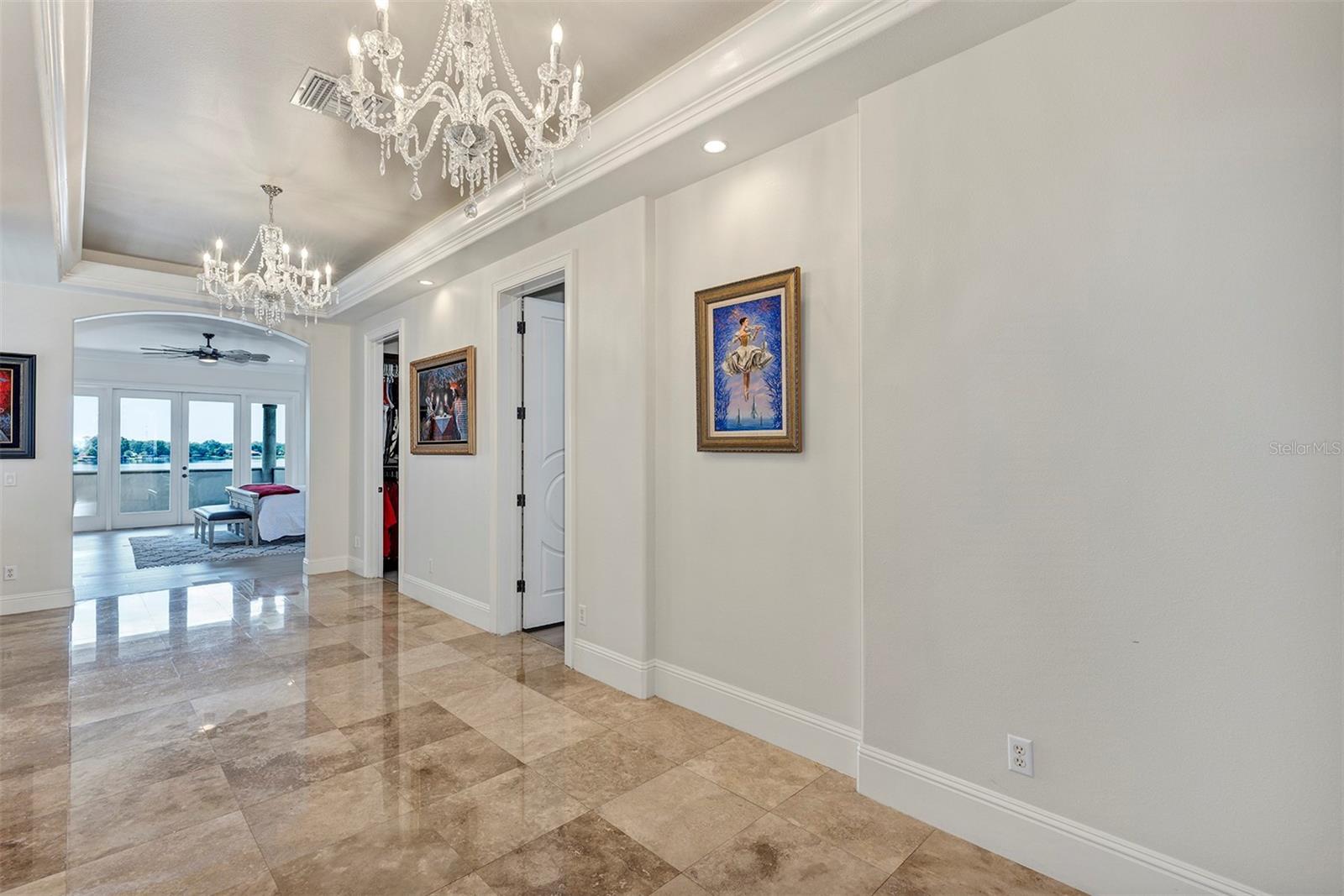 O6339472 Property Photo