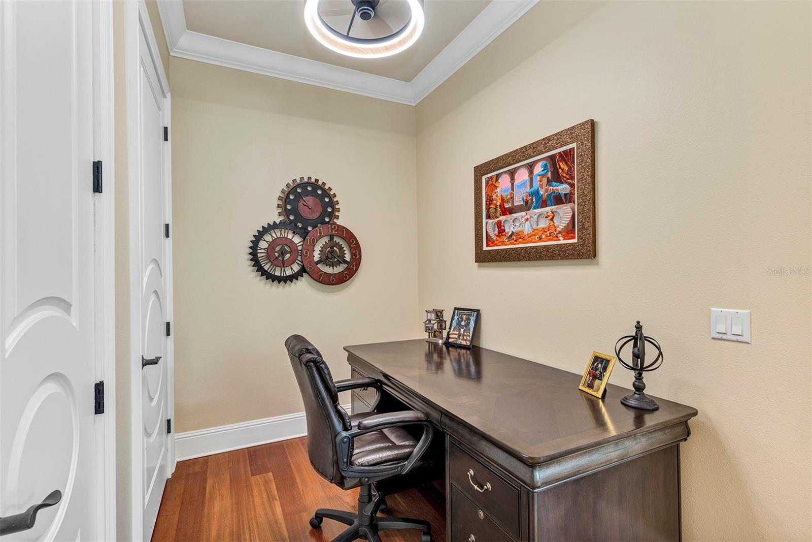 O6339472 Property Photo