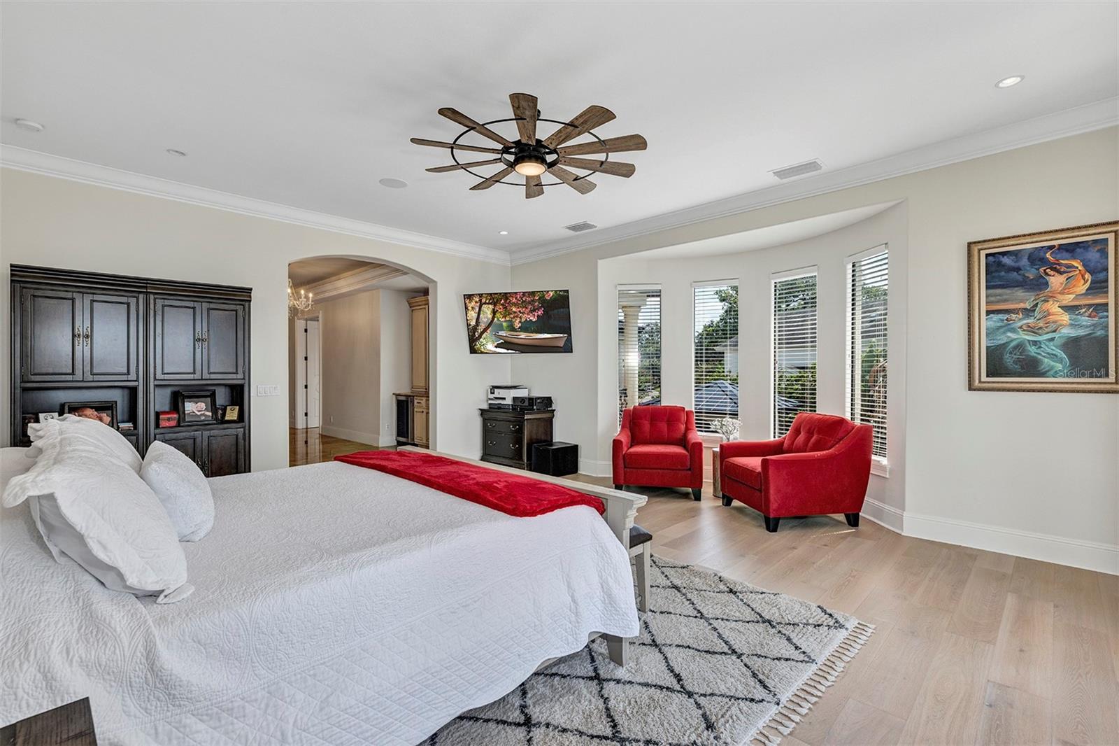 O6339472 Property Photo