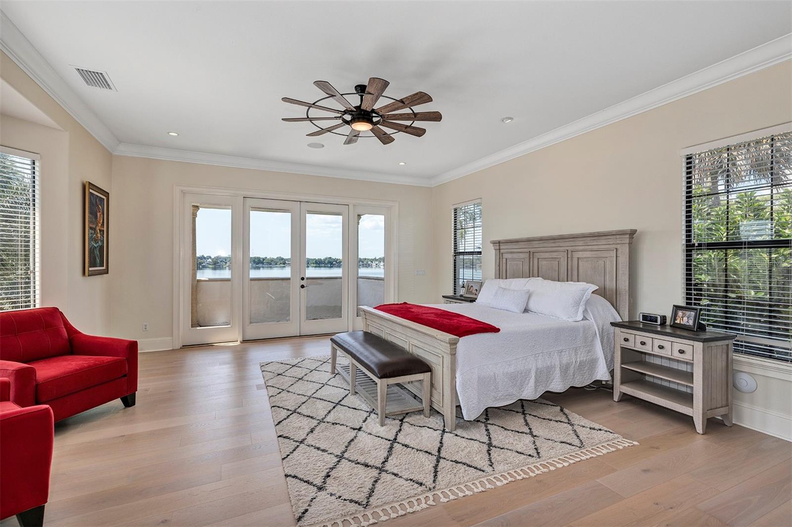 O6339472 Property Photo