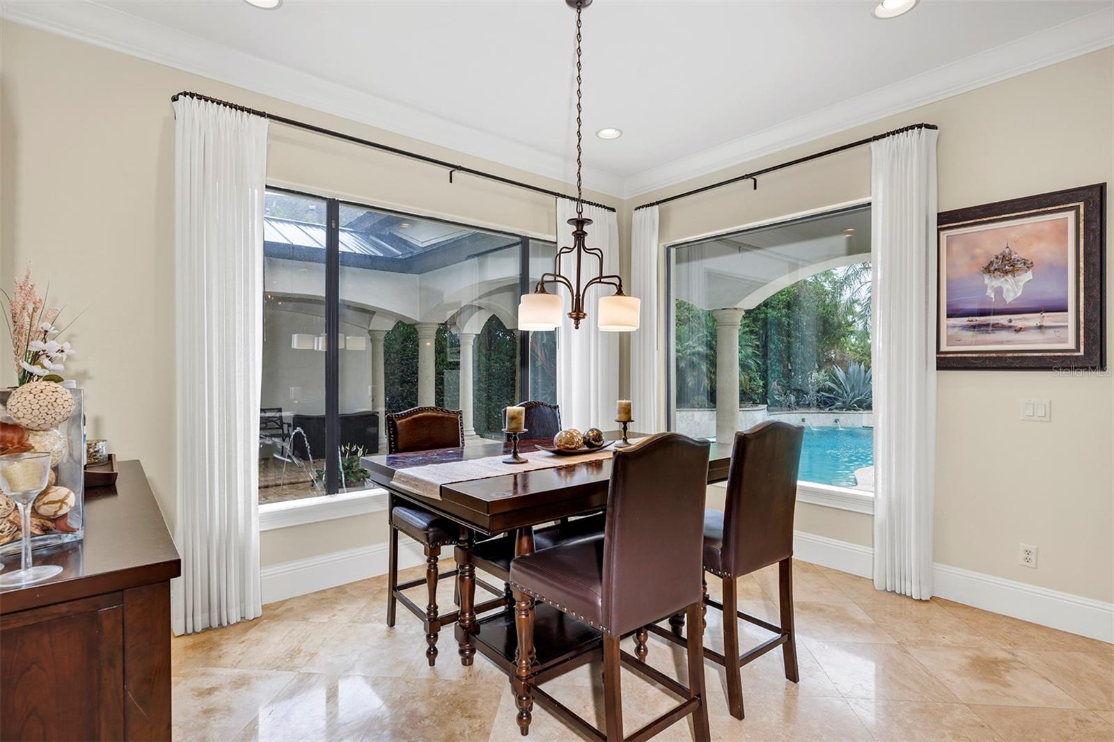 O6339472 Property Photo