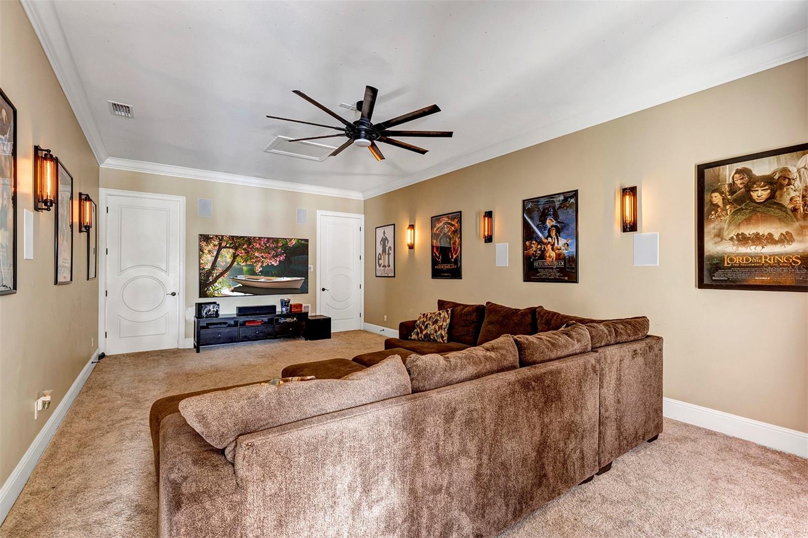 O6339472 Property Photo