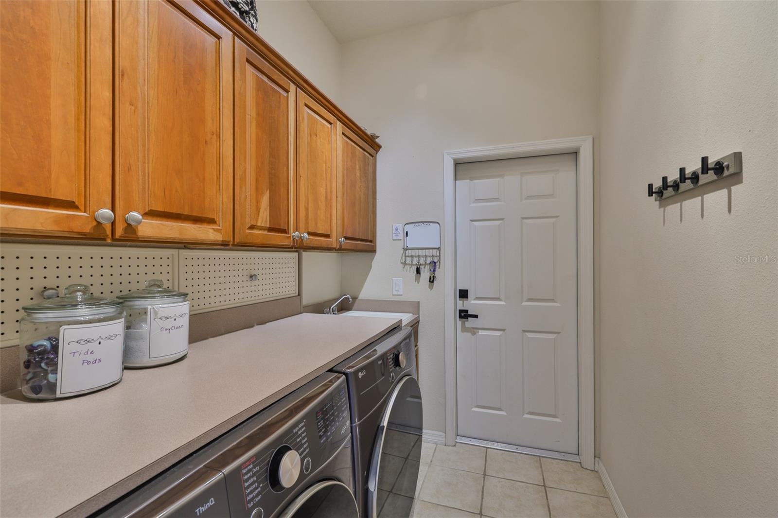 3723 GAVIOTA DR, SUN CITY CENTER, FL, 33573